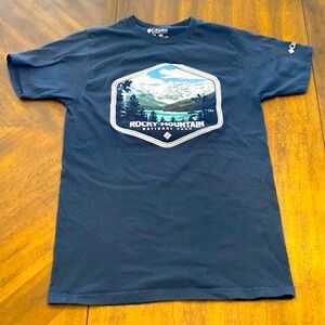 Columbia men’s size small tshirt Rocky Mountain National park navy